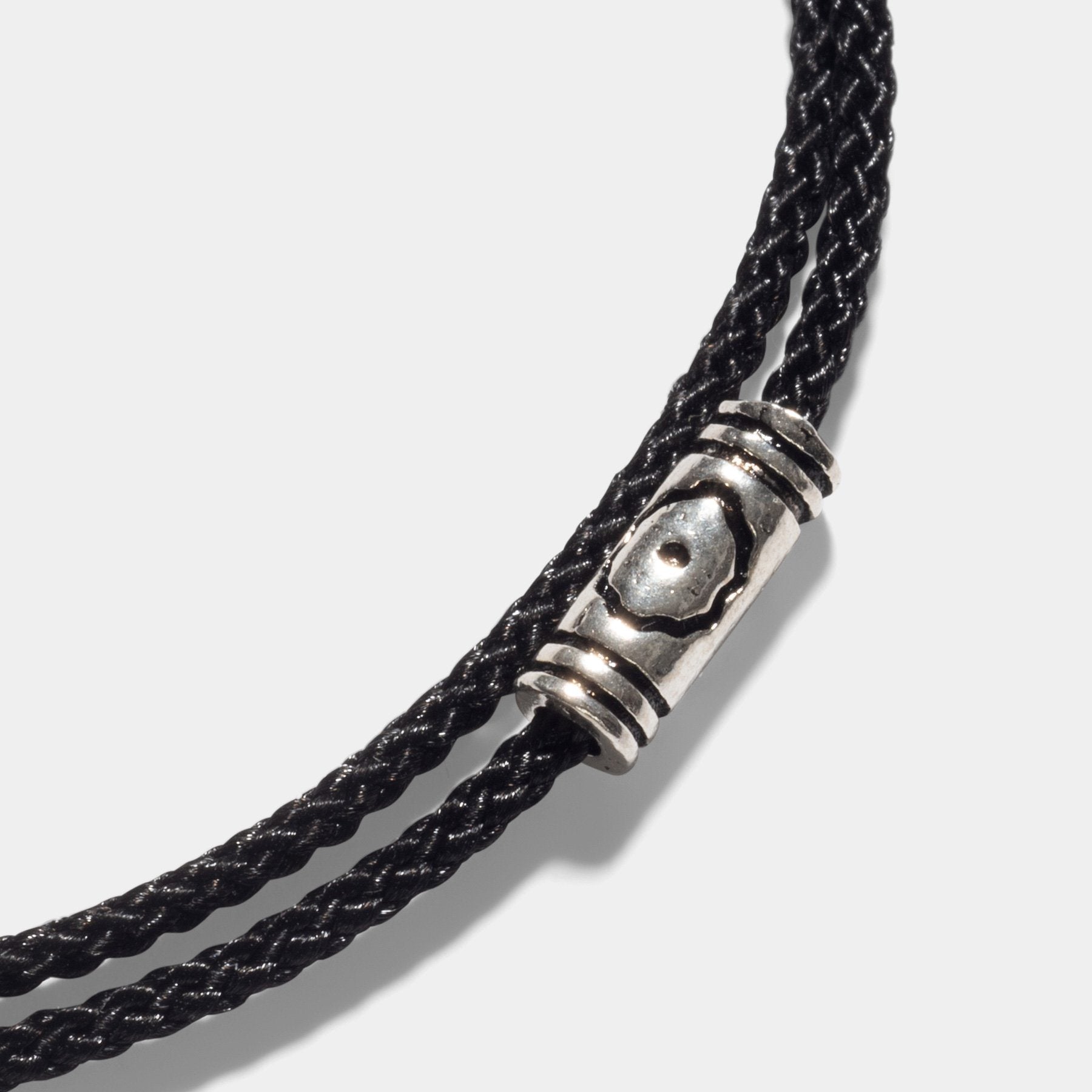 Oskar Gydell Blossom Bead Black