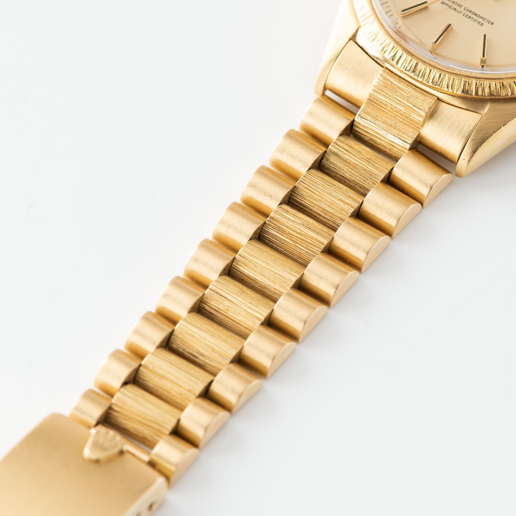 Rolex Day-Date Champagne Dial Yellow Gold 1807 with centrelinks