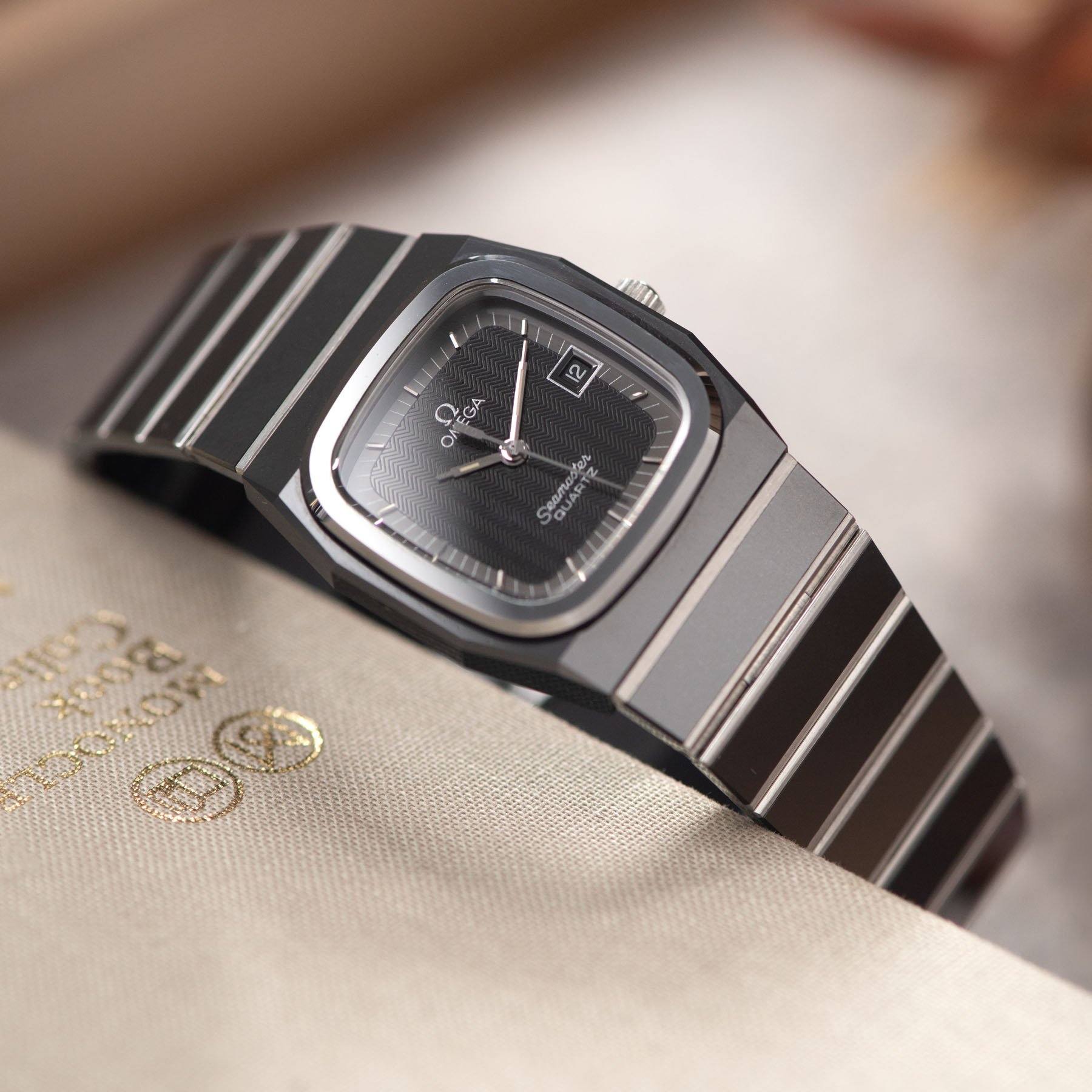 Hers Omega Seamaster Ceramic Black Tulip