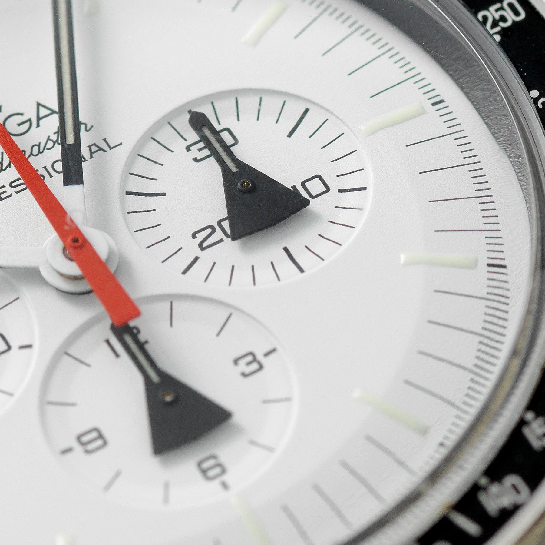 Omega Speedmaster Alaska Project 311.32.42.30.04.001