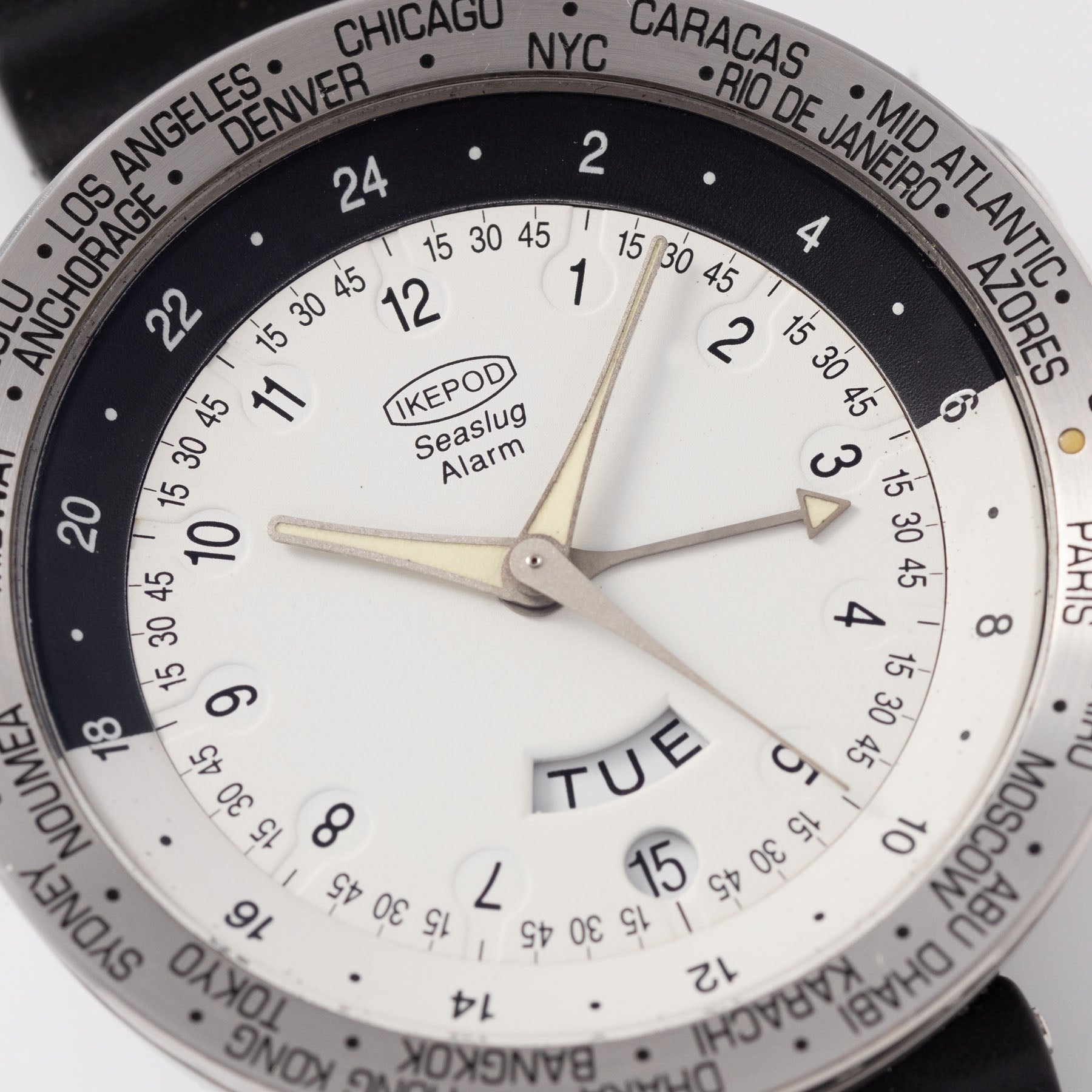 Ikepod Seaslug Alarm Triple Calendar World Timer