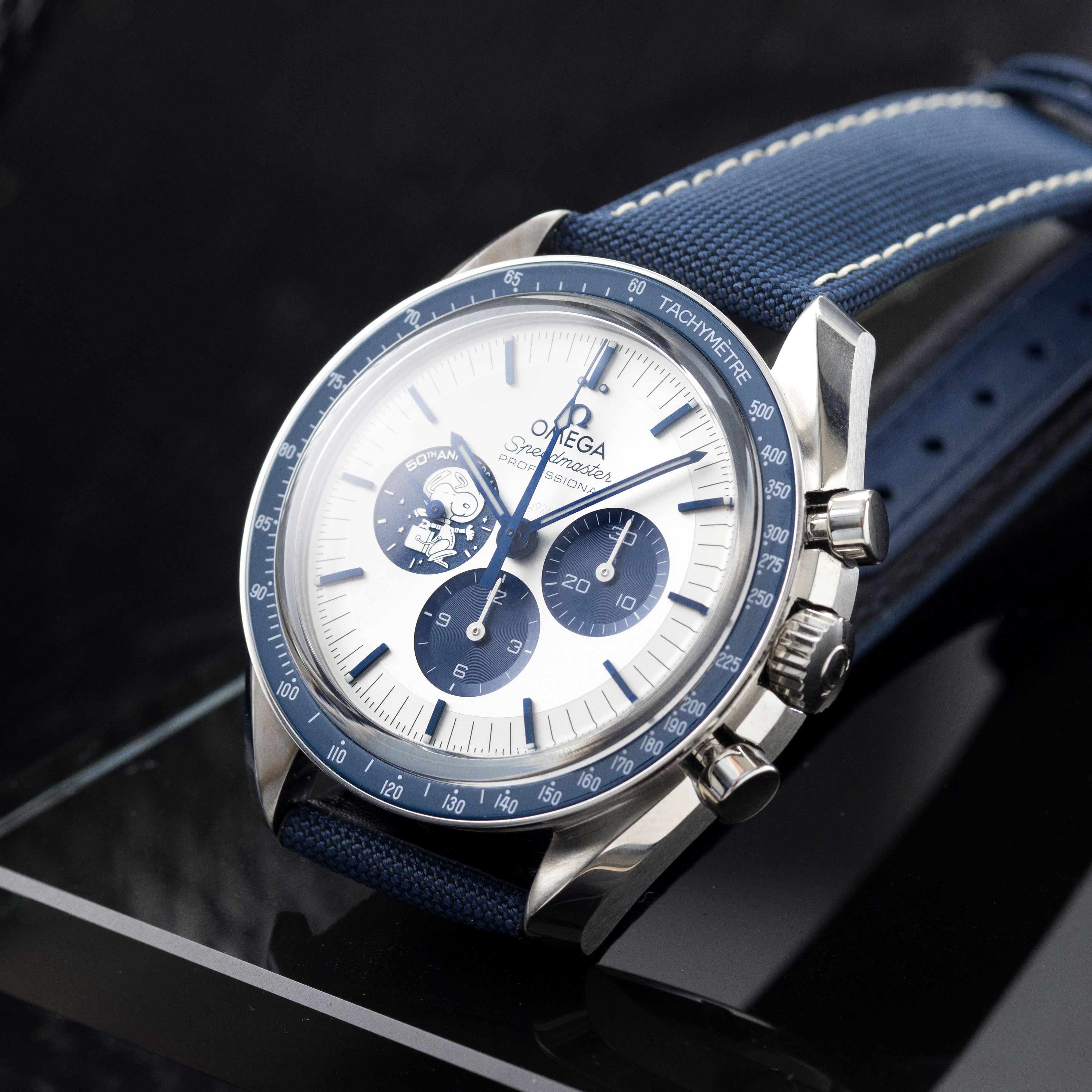 Omega Speedmaster Silver Snoopy 50th Anniversary Full Set