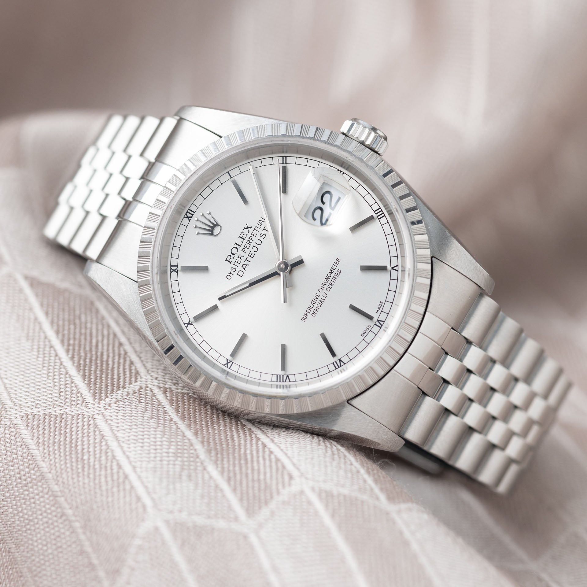 Rolex Datejust 16220 Silver Soleil Dial Box and Papers set