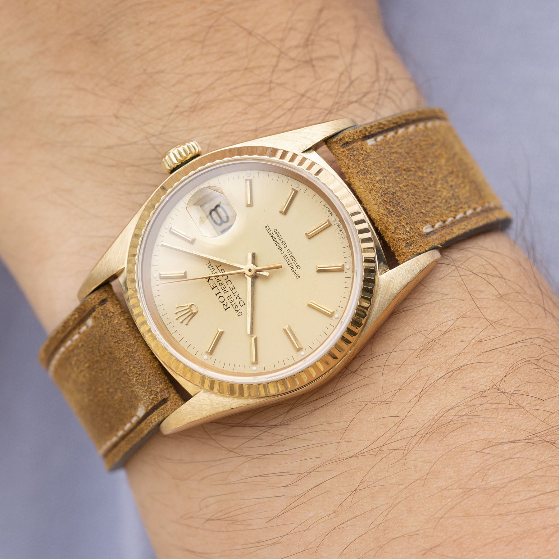 Rolex Datejust 16018 Yellow Gold Champagne Dial W1903