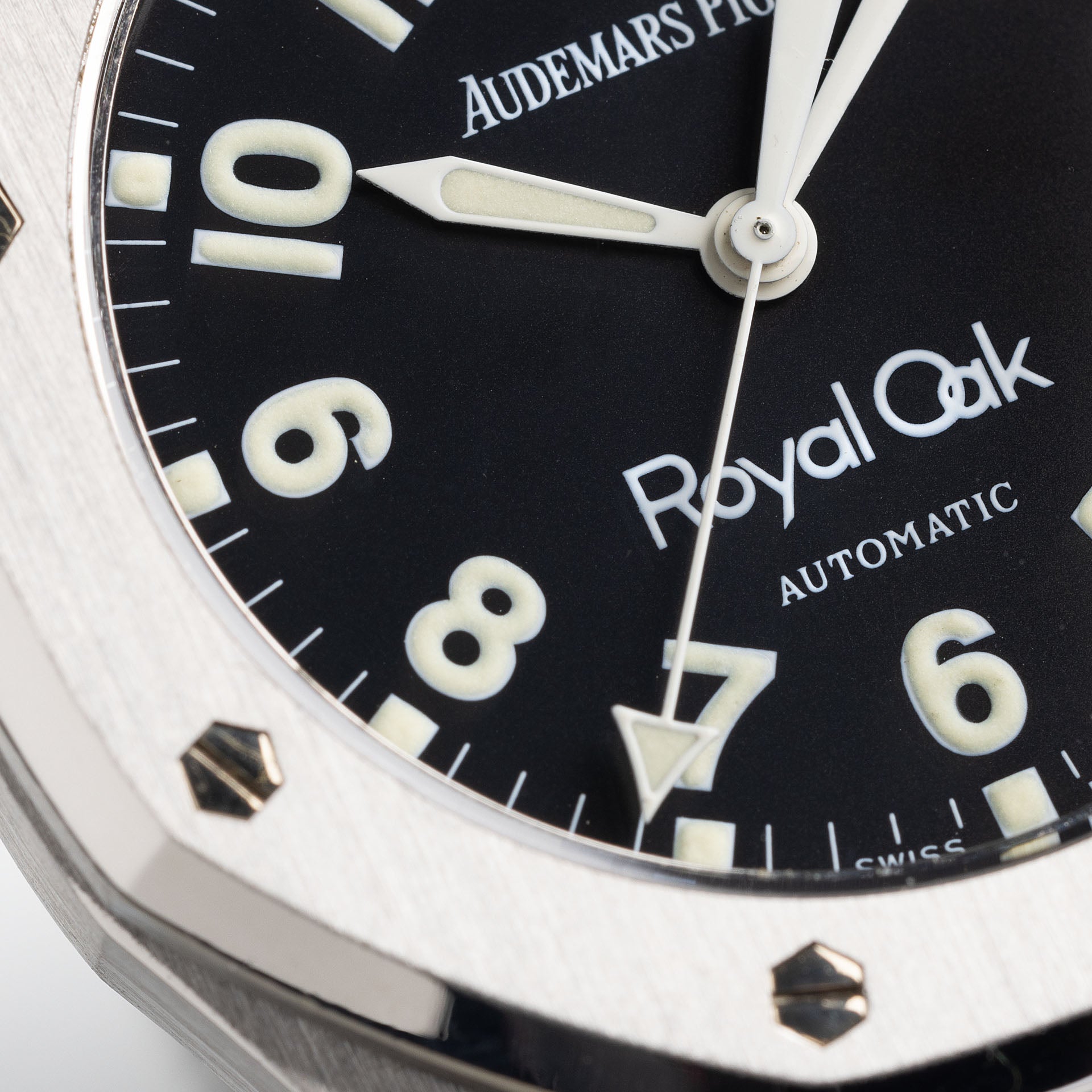 Audemars Piguet Royal Oak 14790 Steel Military Dial