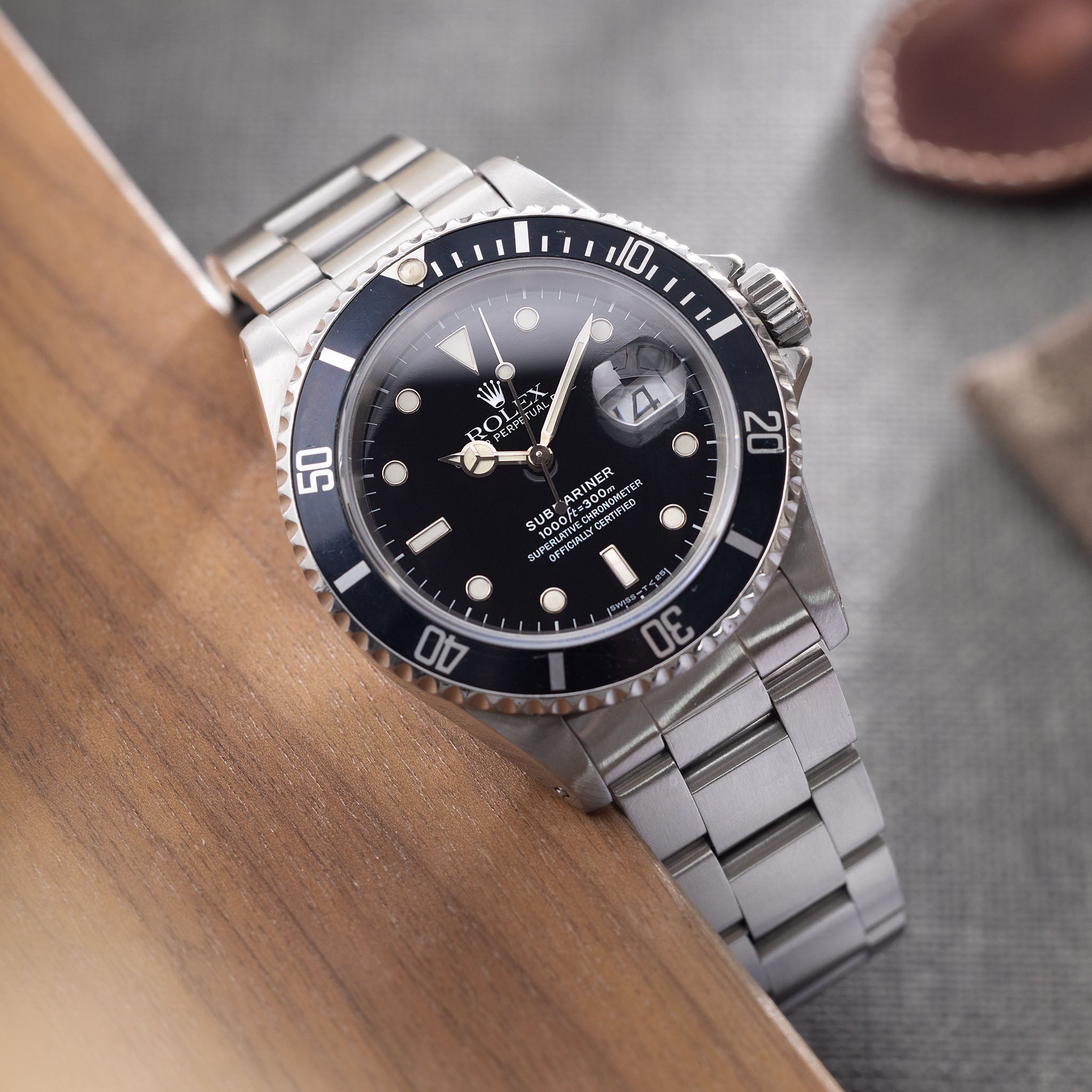 Rolex Submariner Date 16610 Box and Paper Set Tritium dial