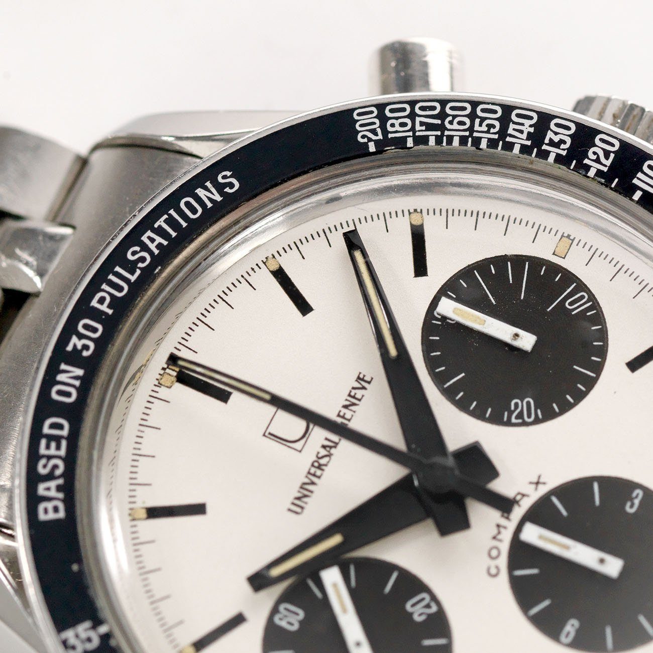 Universal Geneve ‘Nina Rindt’ Ref 885105/02