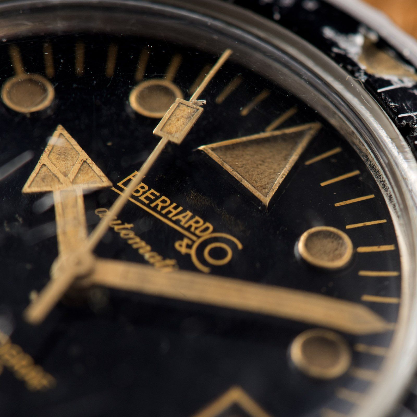 Eberhard Scafograf 300 Black Gilt Dial
