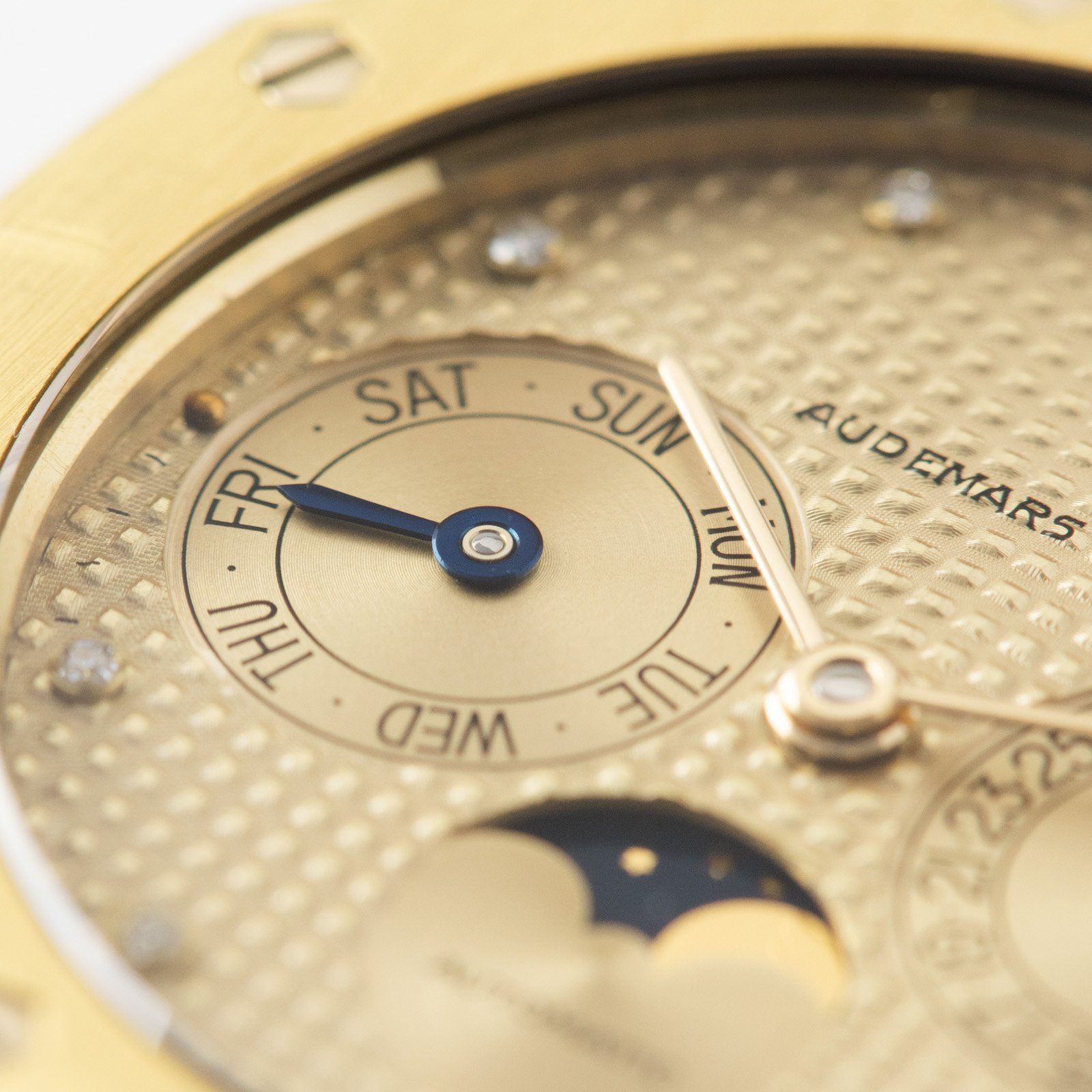 Audemars Piguet Royal Oak Yellow Gold Day Date 25594 