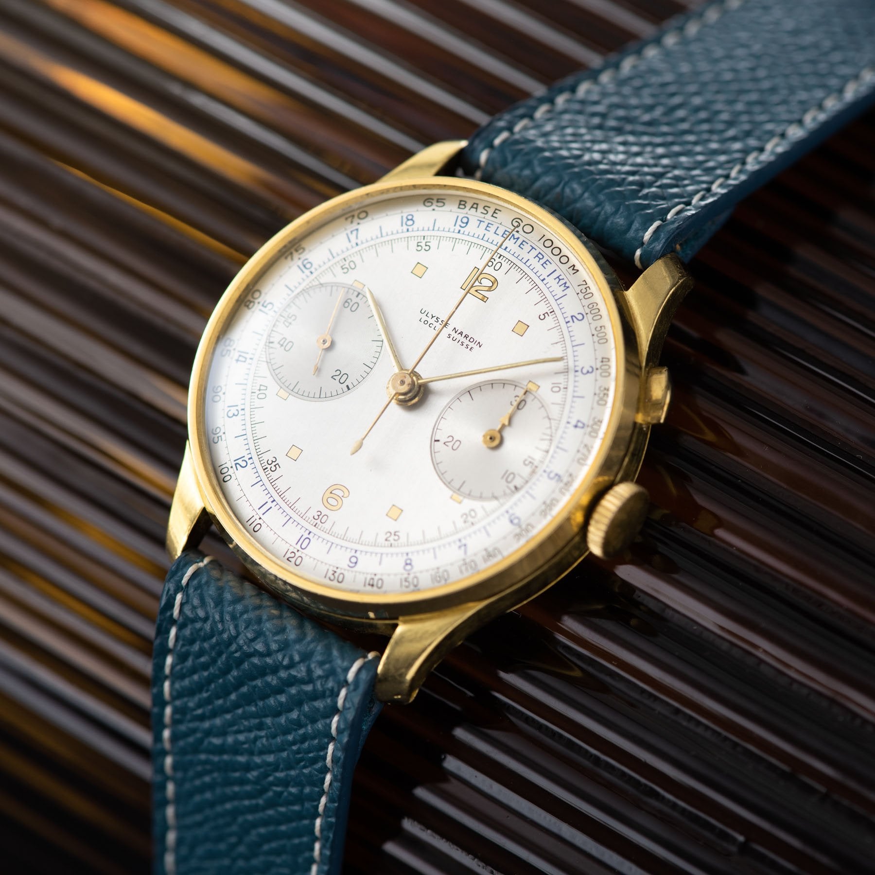 Ulysse Nardin Yellow Gold Mono Pusher Chronograph in 18 yellow gold