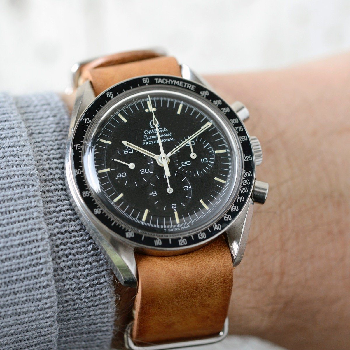 Omega Speedmaster 145.022-69 Straight Writing Caseback