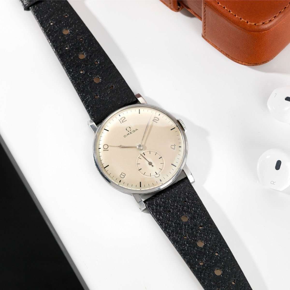 Omega ‘Square Lug’ Jumbo Calatrava 1940s