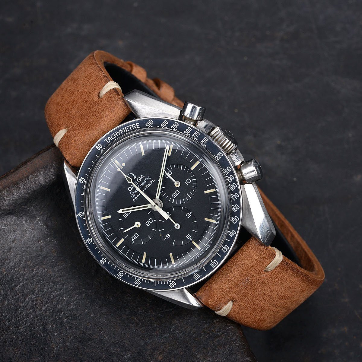 OMEGA SPEEDMASTER 1969 PRE-MOON